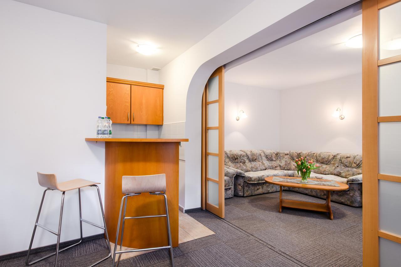 Melodia Hotel Юрата Екстериор снимка