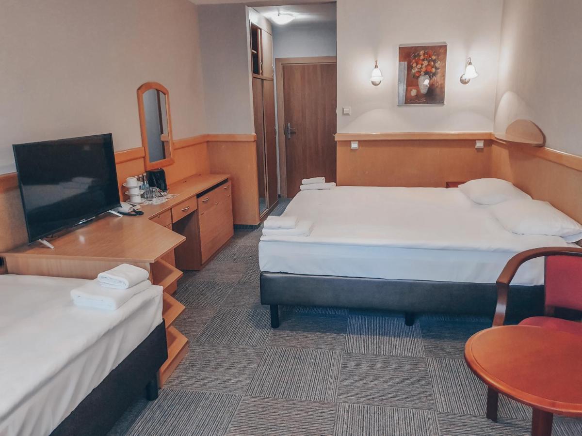 Melodia Hotel Юрата Екстериор снимка