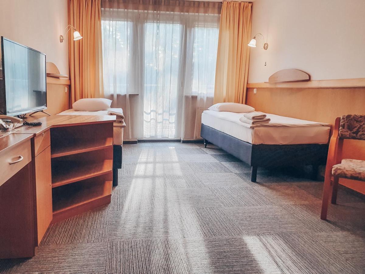 Melodia Hotel Юрата Екстериор снимка